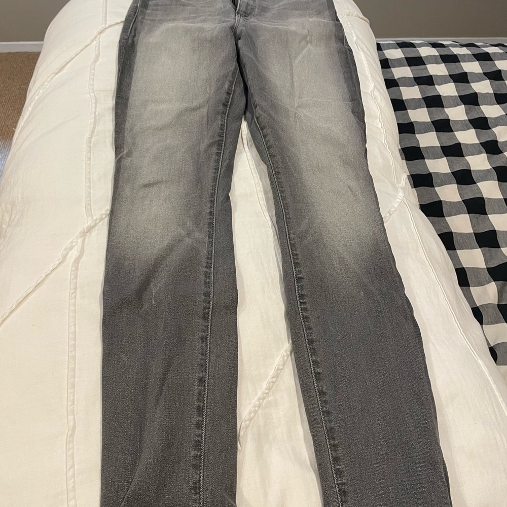 Mother jeans. Skinny jeans. Swooner. Super moon stripe.